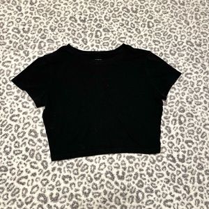 cropped tee